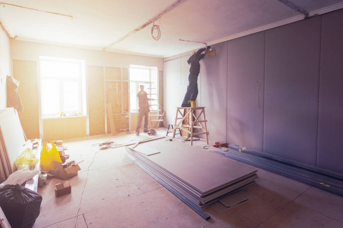 Comment bien gérer le nettoyage pendant des travaux de rénovation à Paris ?